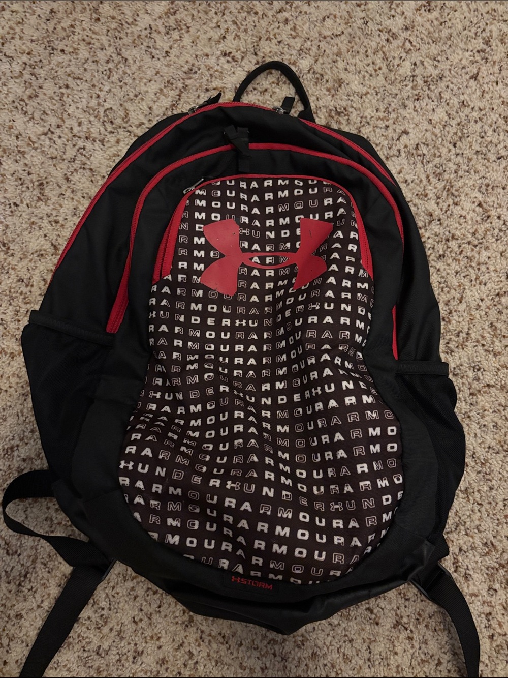 Under Armour Black & Red Logo Patterned Backpack